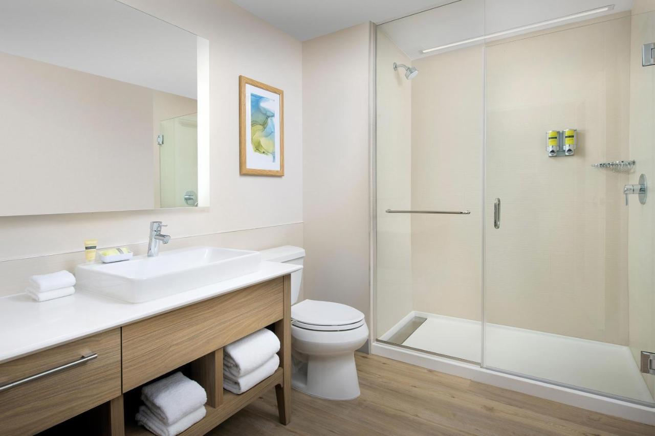 Element Orlando Universal Blvd. Williamsburg Экстерьер фото