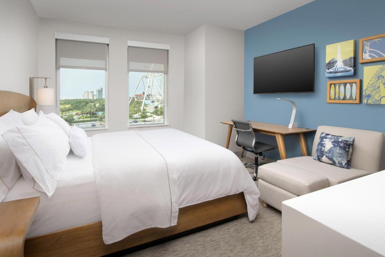 Element Orlando Universal Blvd. Williamsburg Экстерьер фото